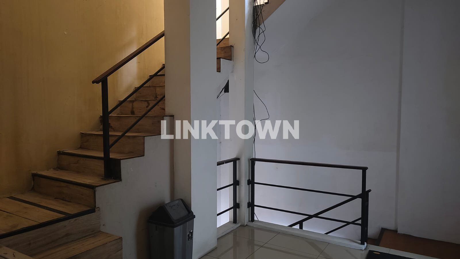 DIJUAL CEPAT KANTOR SIAP HUNI LOKASI STRATEGIS CILILITAN KRAMAT JATI