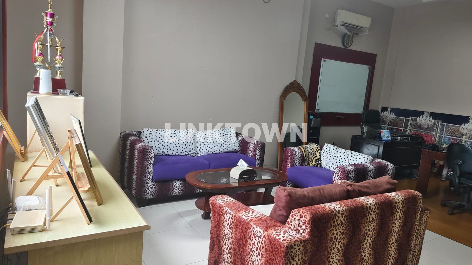 DIJUAL CEPAT KANTOR SIAP HUNI LOKASI STRATEGIS CILILITAN KRAMAT JATI
