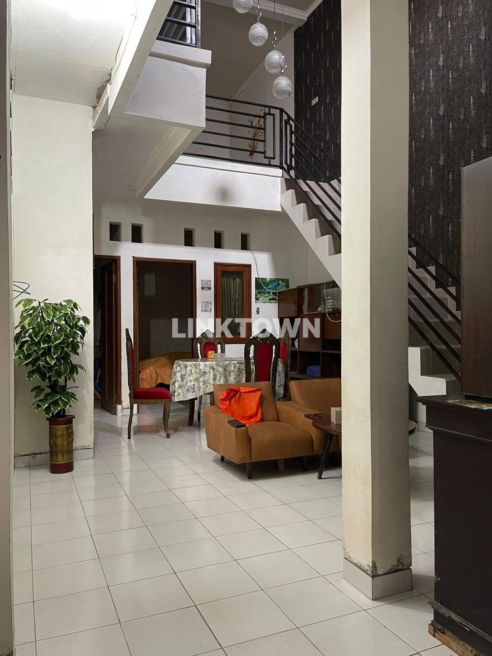 Rumah Siap Huni 2 Lantai di Bogor