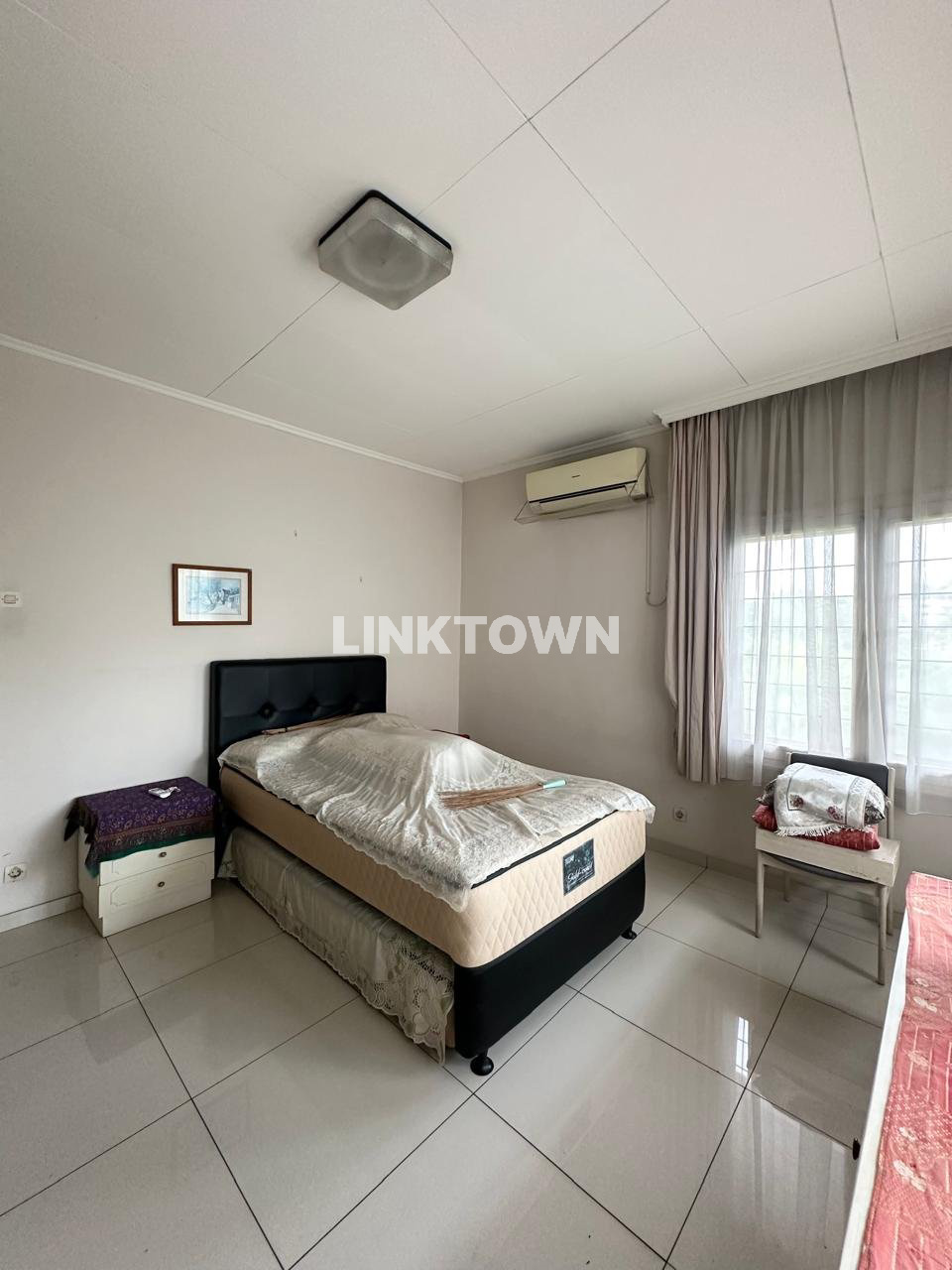 DIJUAL CEPAT CONDOMINIUM SEMI FURNISH JAKARTA SELATAN