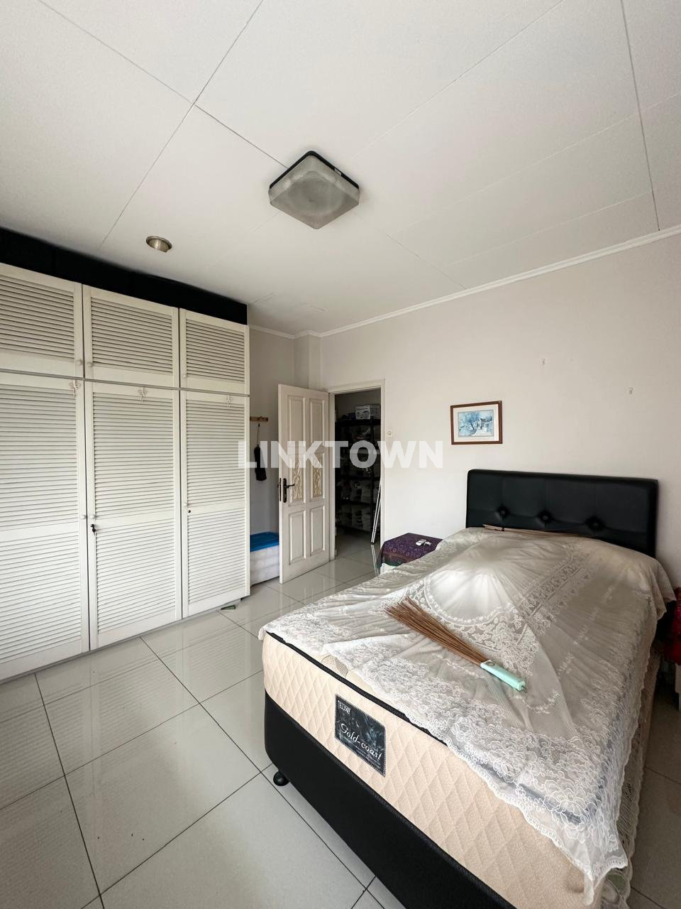 DIJUAL CEPAT CONDOMINIUM SEMI FURNISH JAKARTA SELATAN