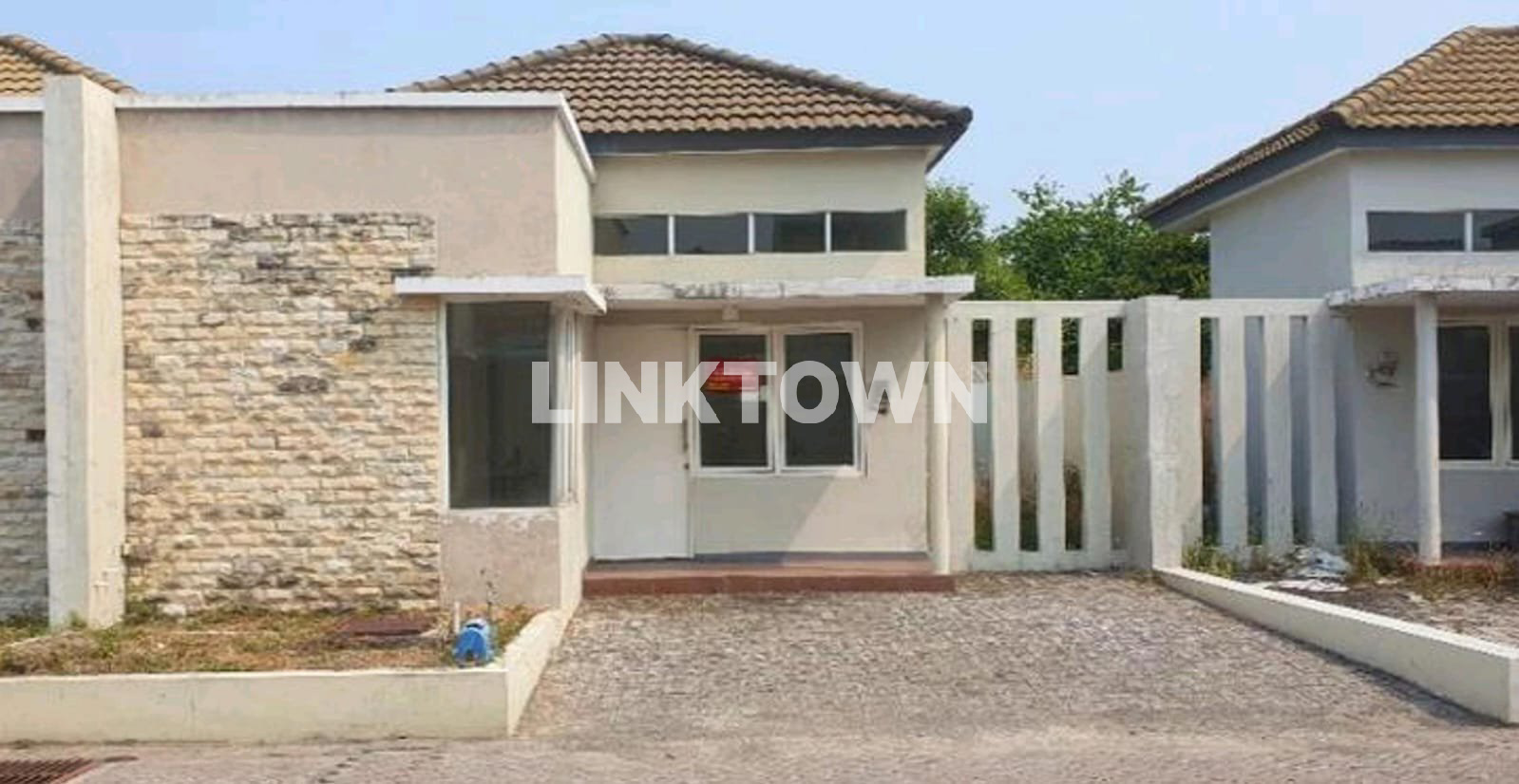 Dijual Rumah Siap Huni Strategis Dekat Juanda dan Tol Tambak Sumur Surabaya Dijual Rumah Siap Huni Strategis Dekat Juanda dan Tol Tambak Sumur Surabaya