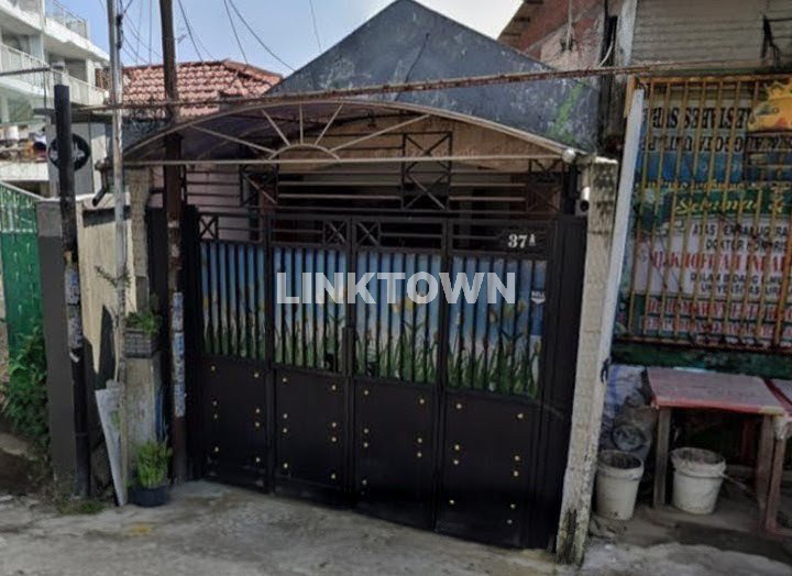 Hunian 1 Lantai di Semampir Surabaya Selangkah ke Pusat Kota