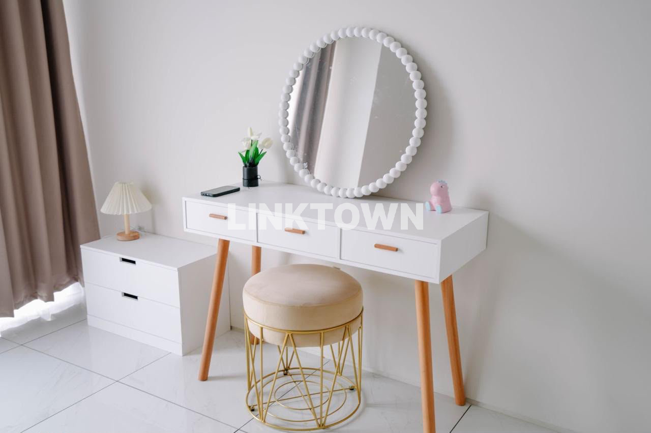 Jual Cepat Rumah Furnish Luas 120m² Esklusif di Kota Baru Parahyangan Bandung