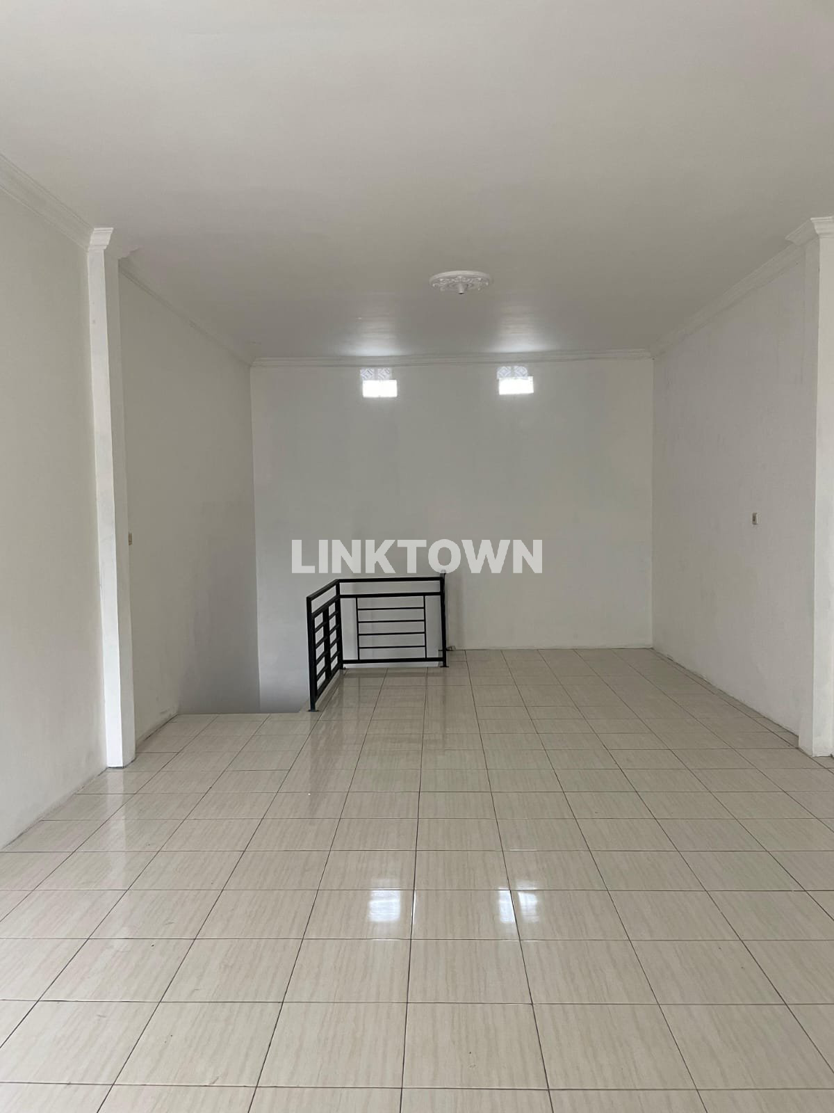 Dijual Ruko 2 Lantai dan Rumah Kos di Mojokerto