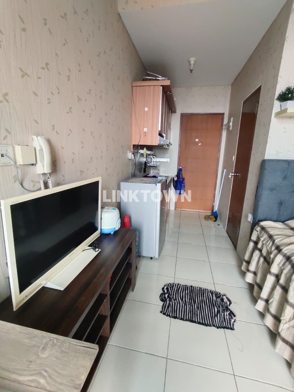 DIJUAL CEPAT APARTEMEN FULL FURNISH DAVE DEPOK
