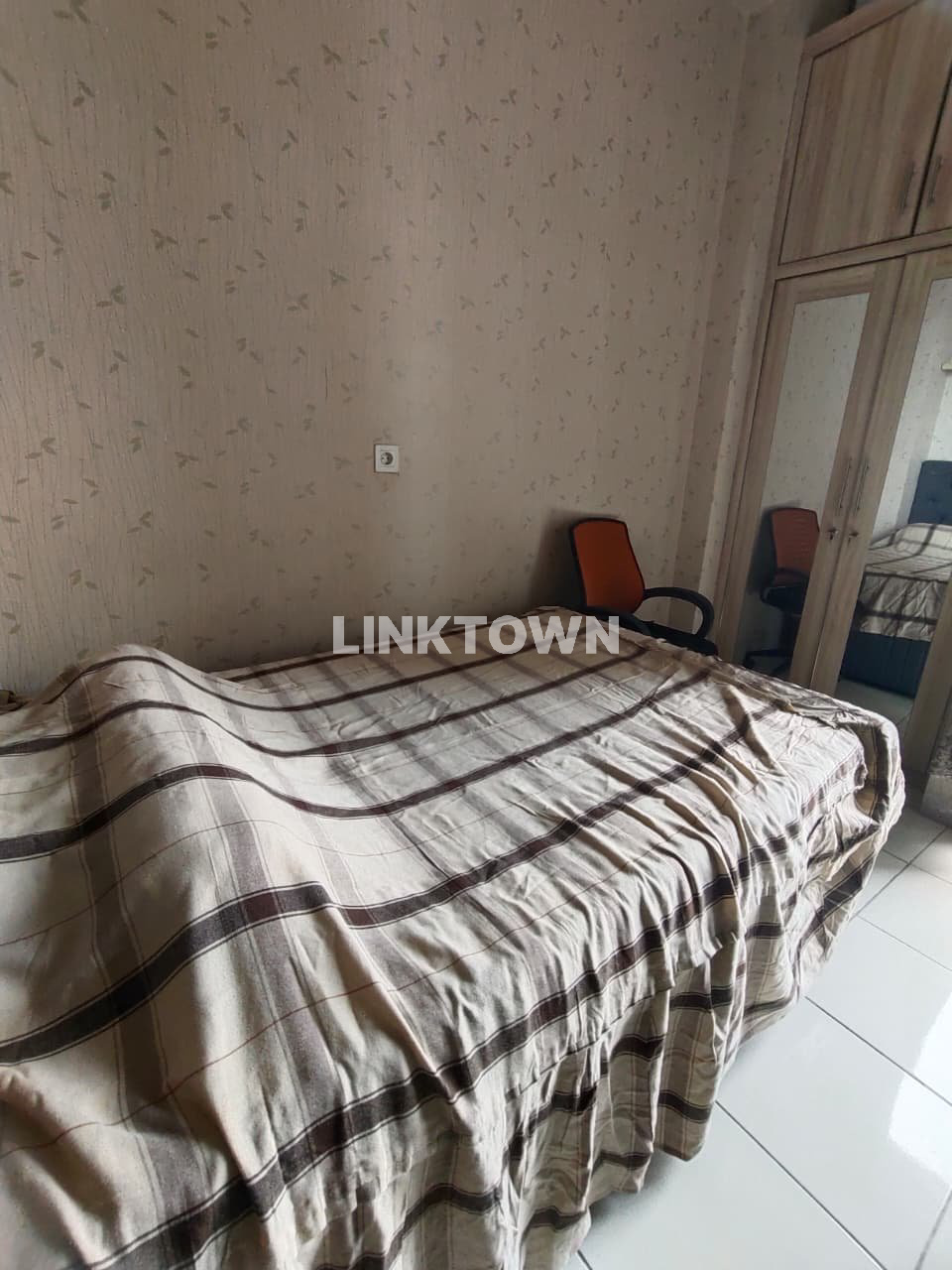 DIJUAL CEPAT APARTEMEN FULL FURNISH DAVE DEPOK