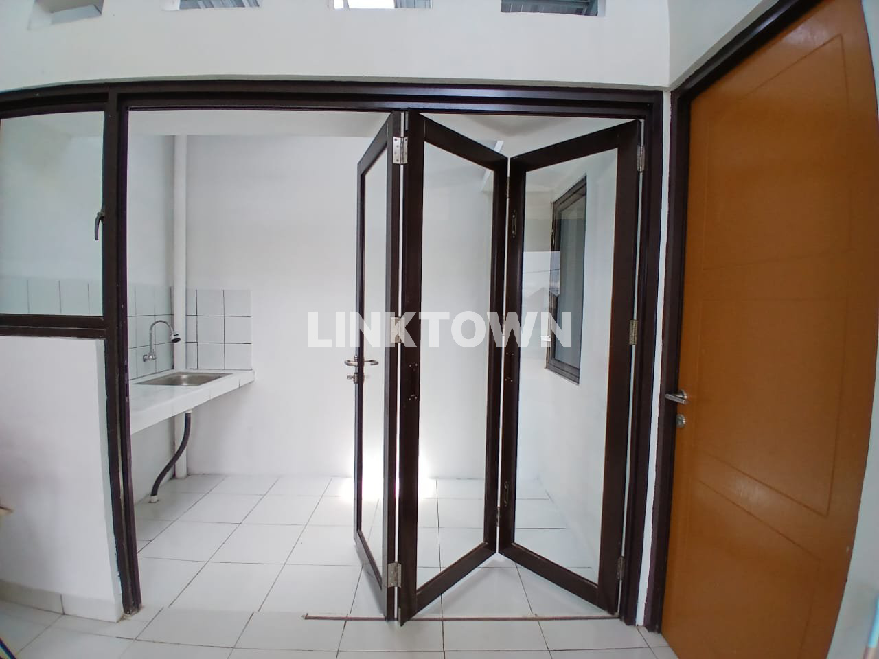 Tahunan Siap Huni Bagus Minimalis