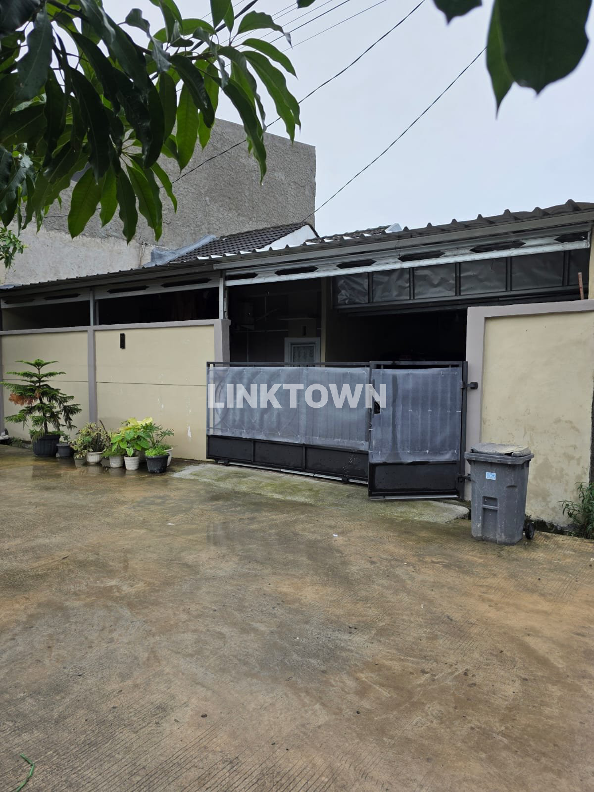 Dijual Segera Rumah Modern Luas 130m² Siap Huni di Graha Harapan Regency Bekasi