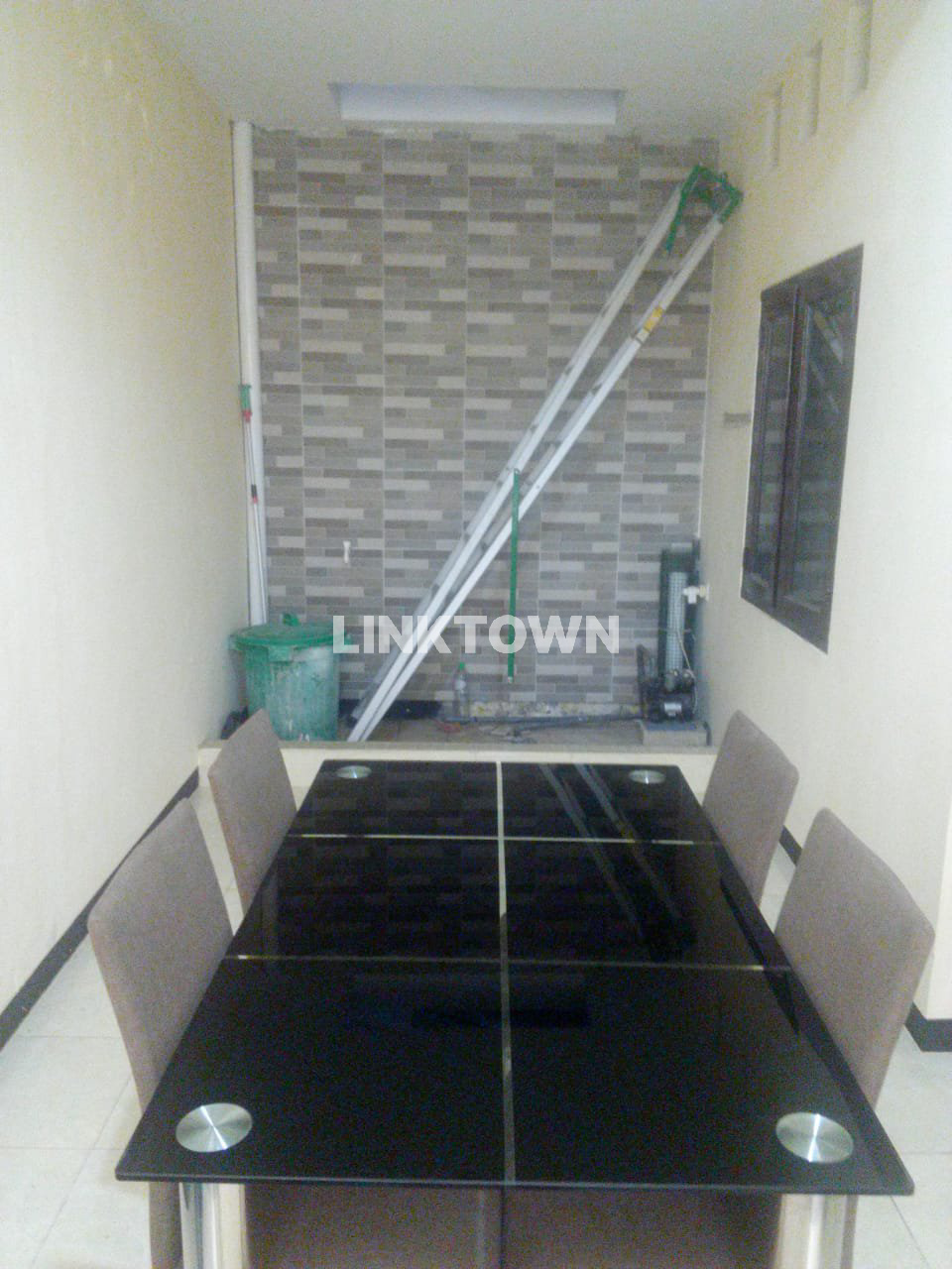 Dijual Murah Rumah di Park Royal Regency Sidoarjo