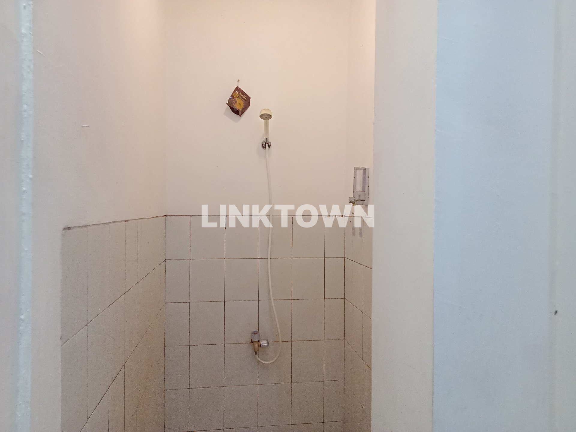 Disewakan Hunian Siap Huni di Kutisari Indah Surabaya