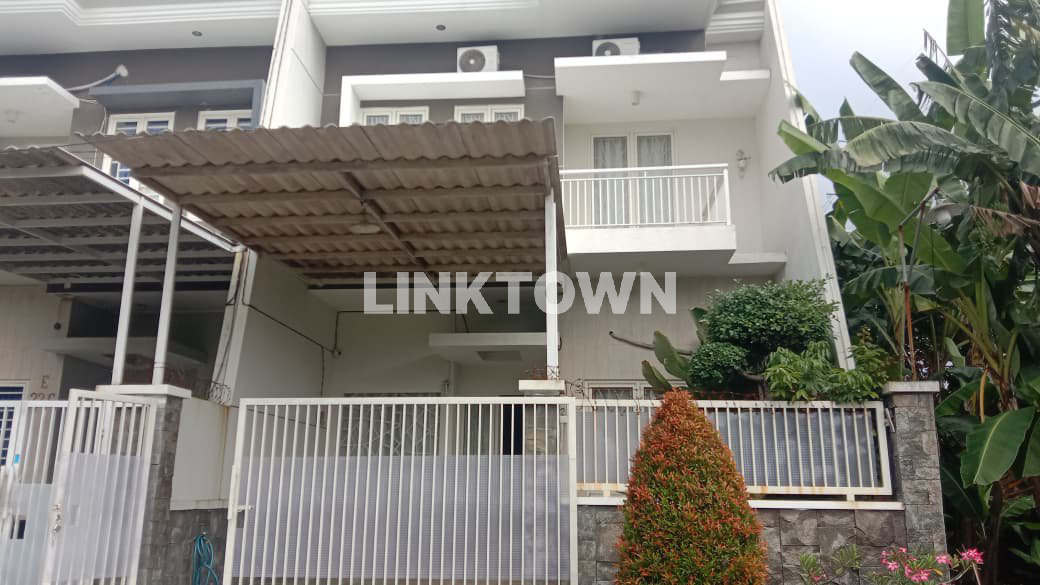 Dijual Rumah 2 Lantai Nego Sampai Deal di Bumi Marina Mas Surabaya