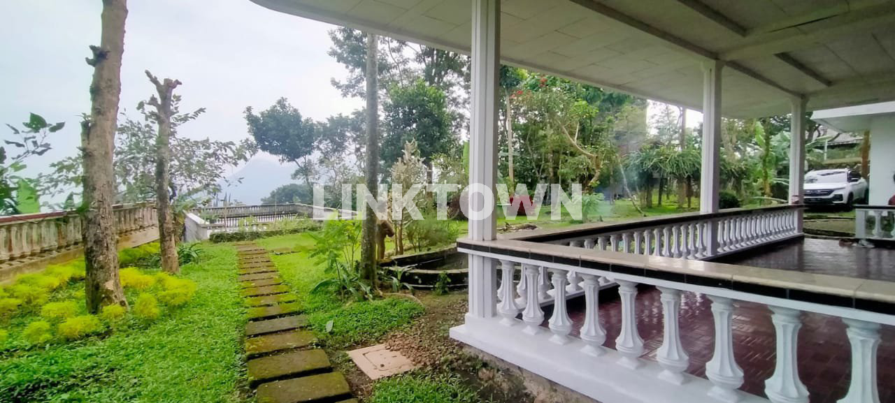 Dijual Villa Luas di Trawas Dekat dengan Berbagai Tempat Wisata