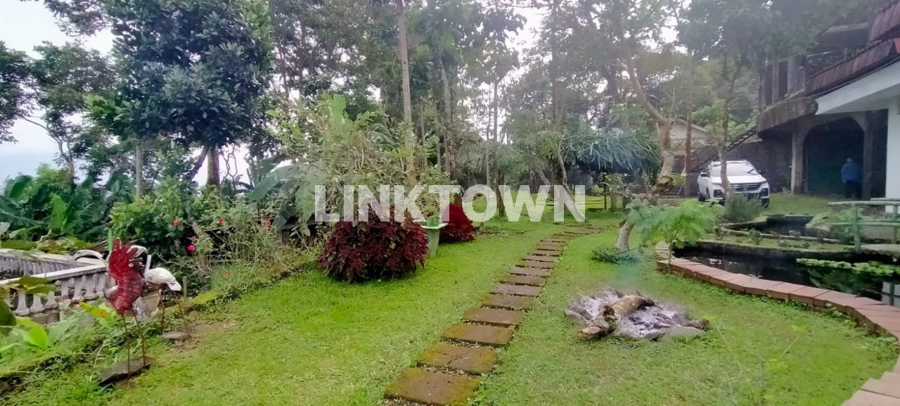 Dijual Villa Luas di Trawas Dekat dengan Berbagai Tempat Wisata