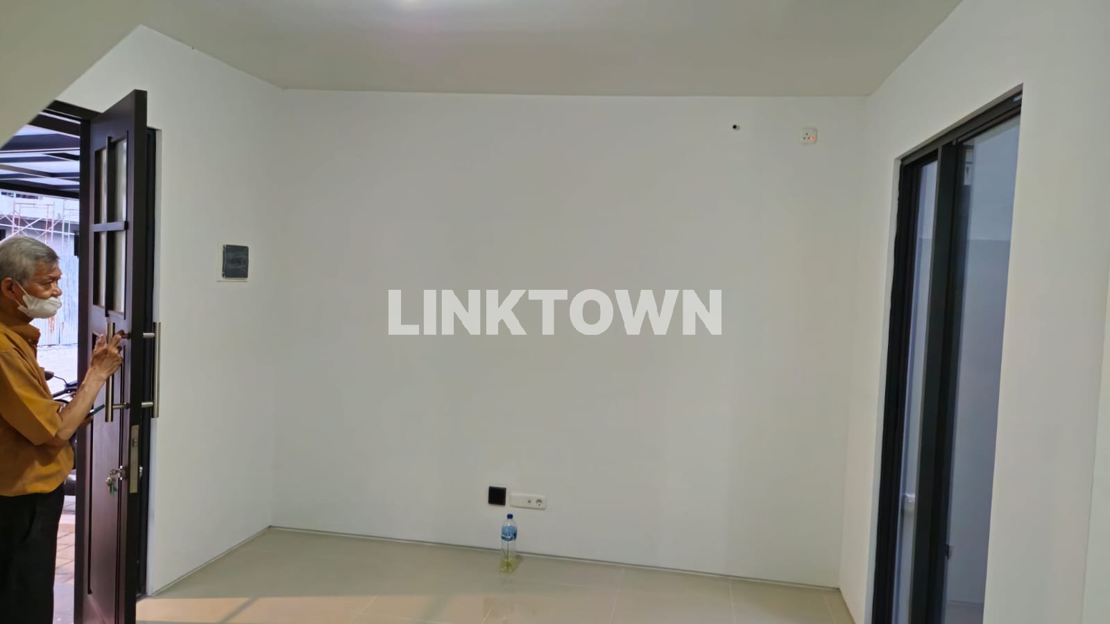 Dijual Rumah Modern Minimalis 2 Lantai di Amerta Living Surabaya
