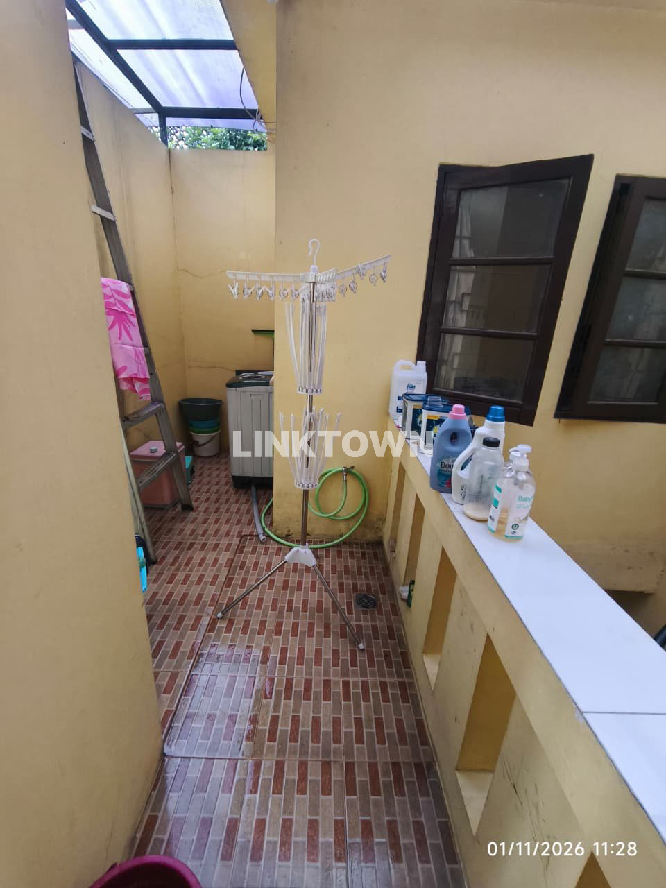 DIJUAL MURAH RUMAH SIAP HUNI CLUSTER LEGENDA WISATA CIBUBUR