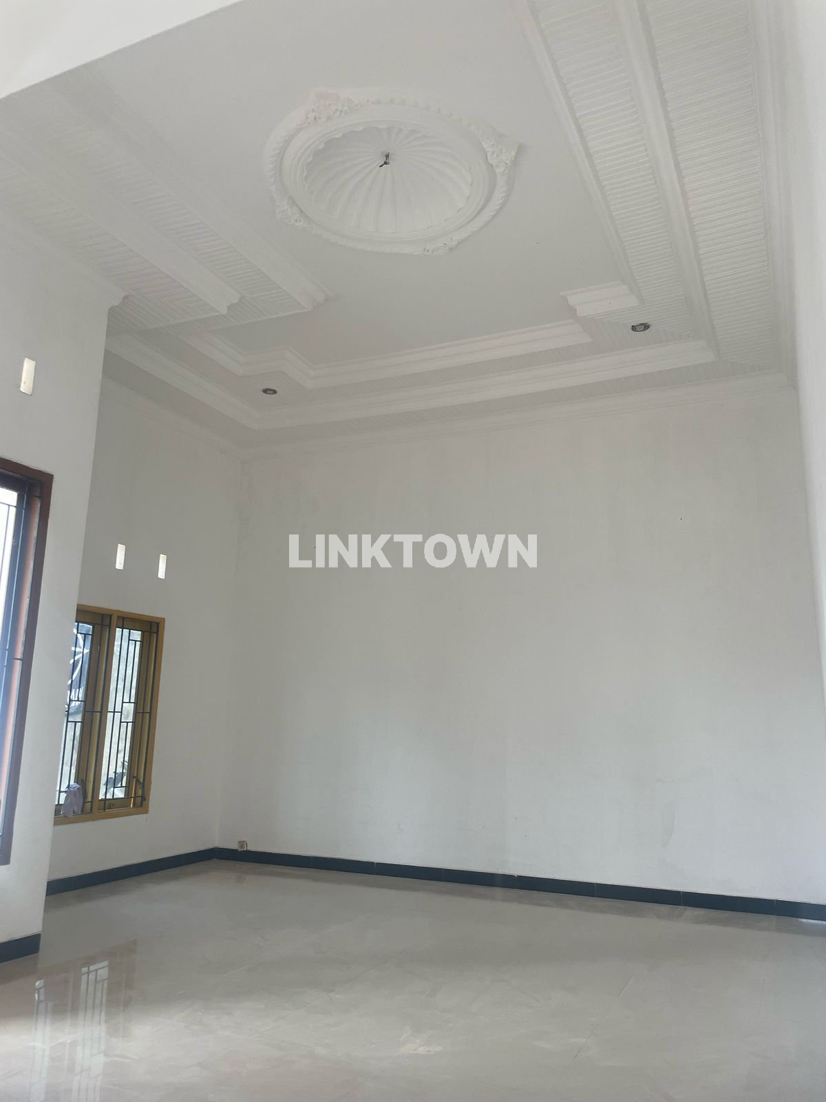 Dijual Villa Mewah Cocok untuk Investasi di Kota Wisata Batu