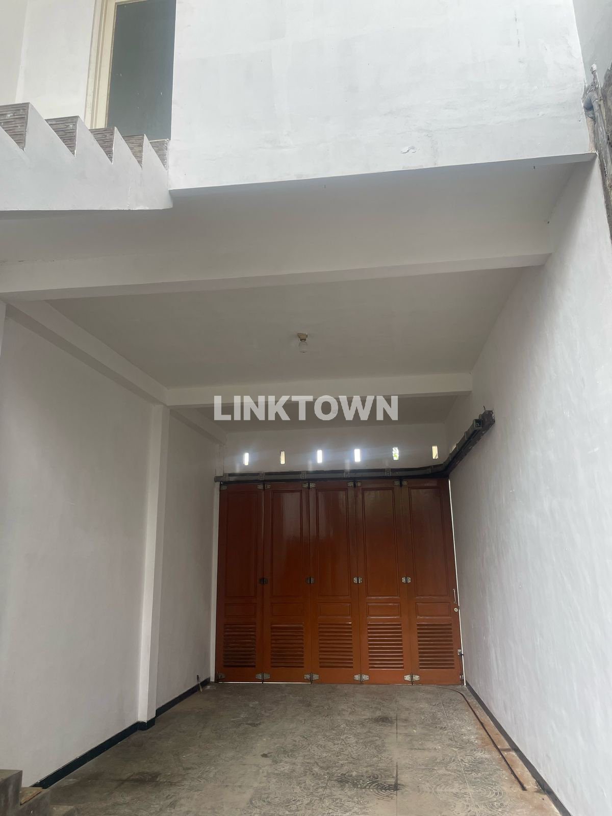 Dijual Villa Mewah Cocok untuk Investasi di Kota Wisata Batu