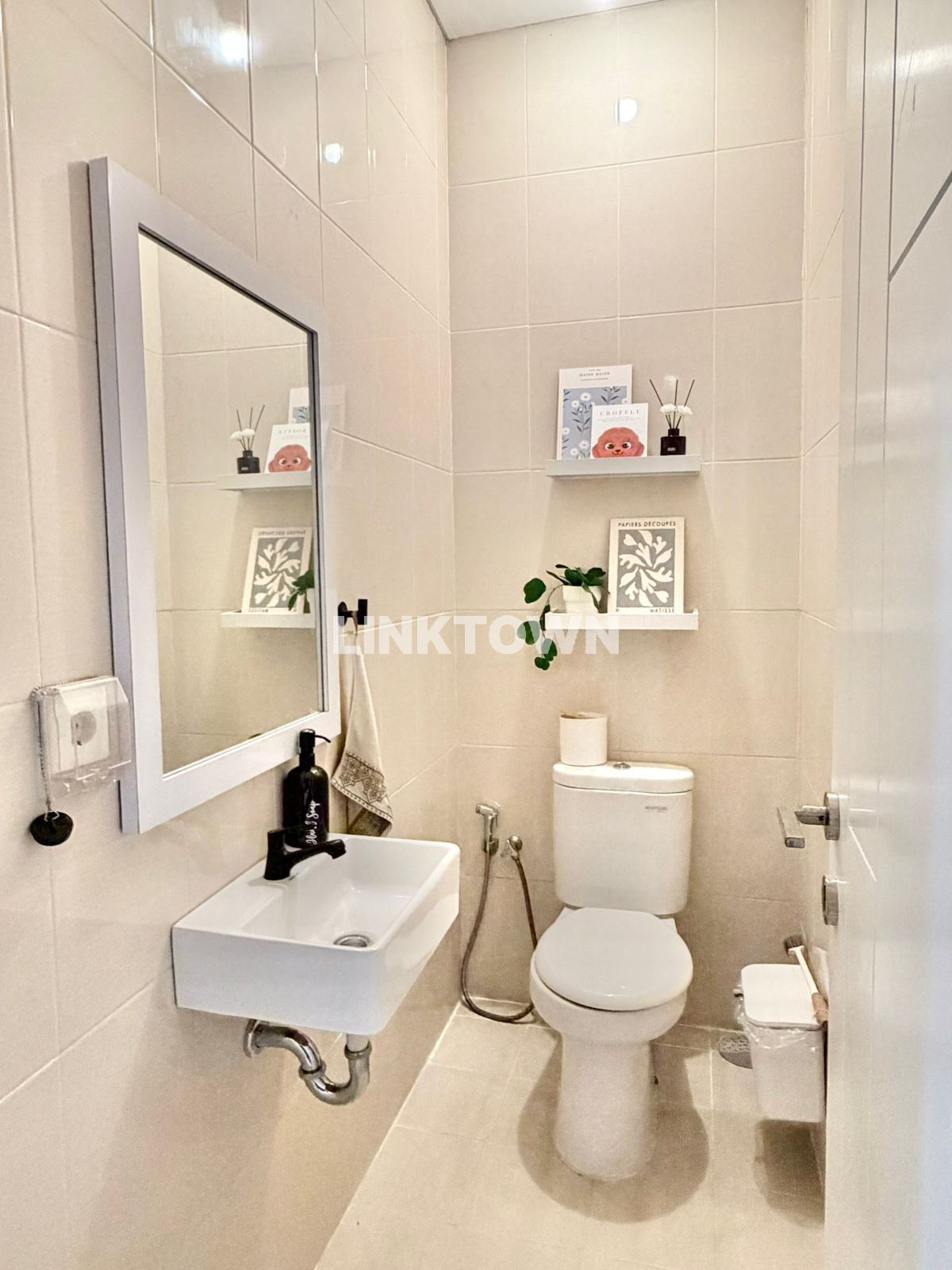 Rumah Furnished Siap Huni di BSD Tangerang