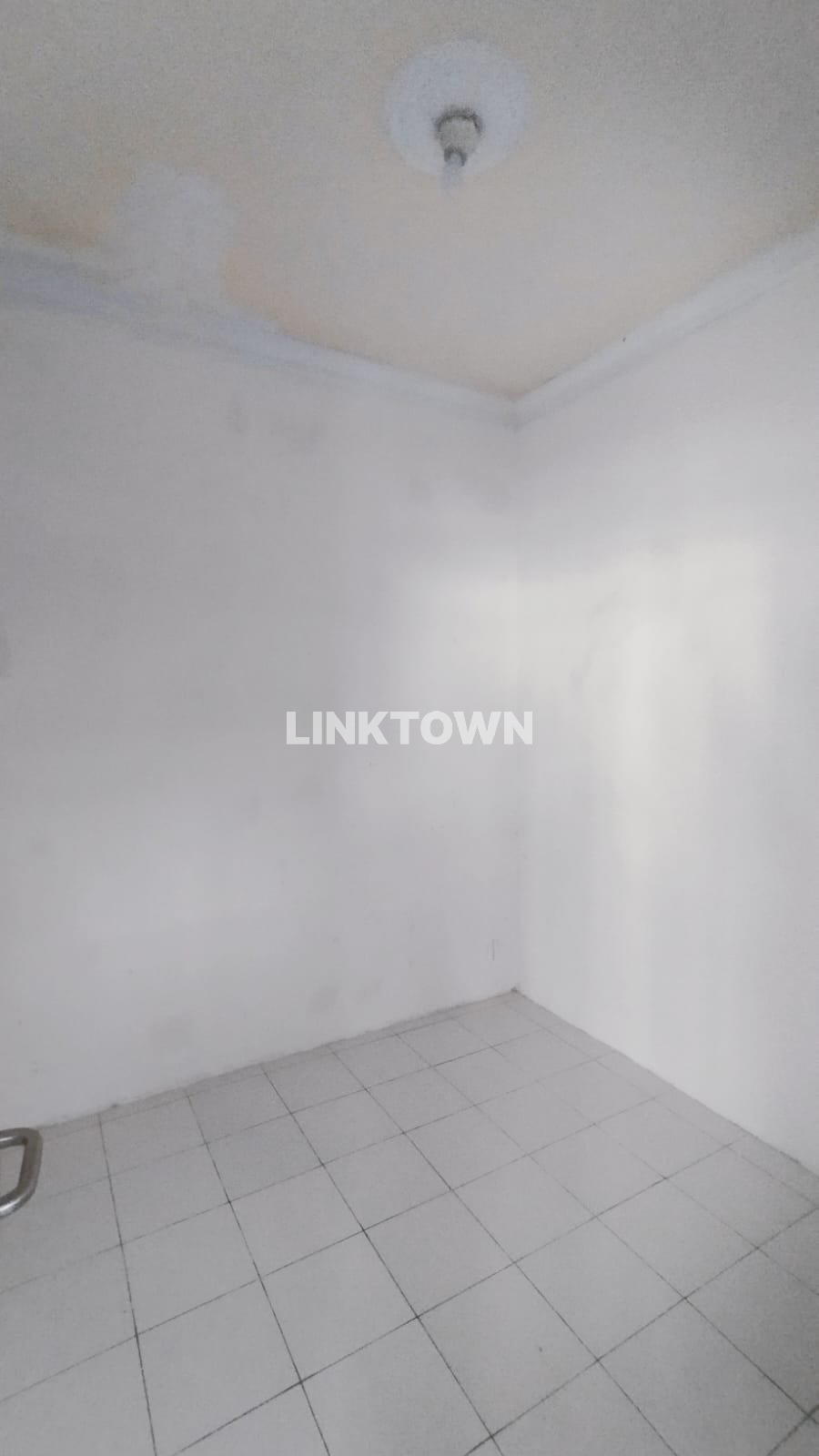 Rumah 1 Lantai Dekat Exit Tol dan Alun-Alun Bung Karno di Sidomulyo Ungaran Timur Semarang