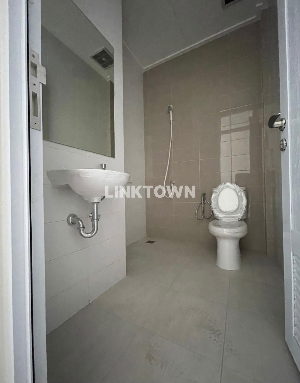 DIJUAL CEPAT RUKAN LA RIVIERA KOTA BELANDA PIK 2