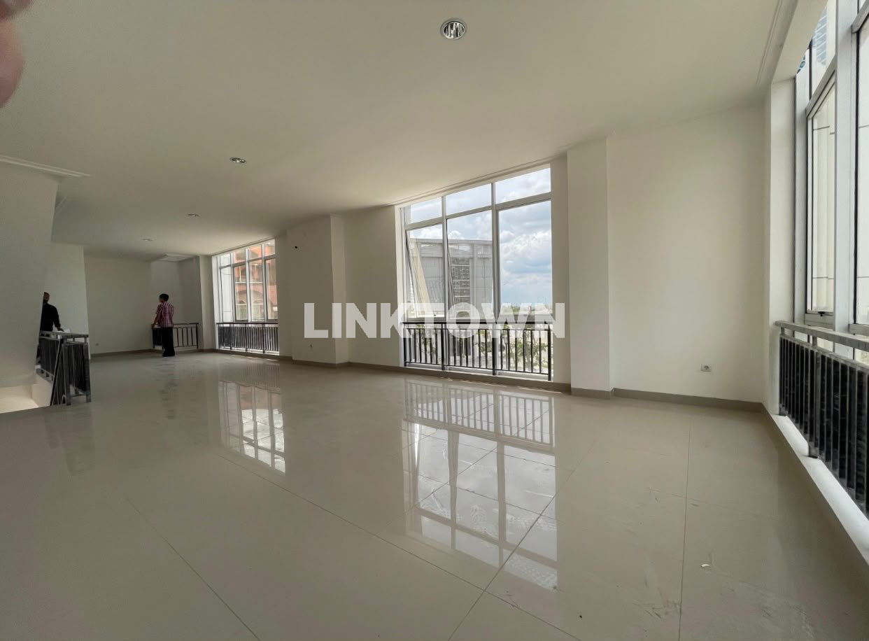 DIJUAL CEPAT KANTOR LA RIVIERA KOTA BELANDA PIK 2