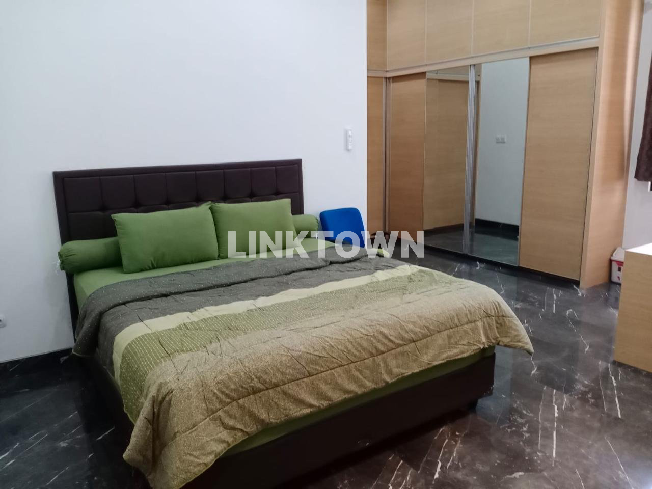 Rumah Dalam Cluster Bagus Siap Huni di Jakarta Timur