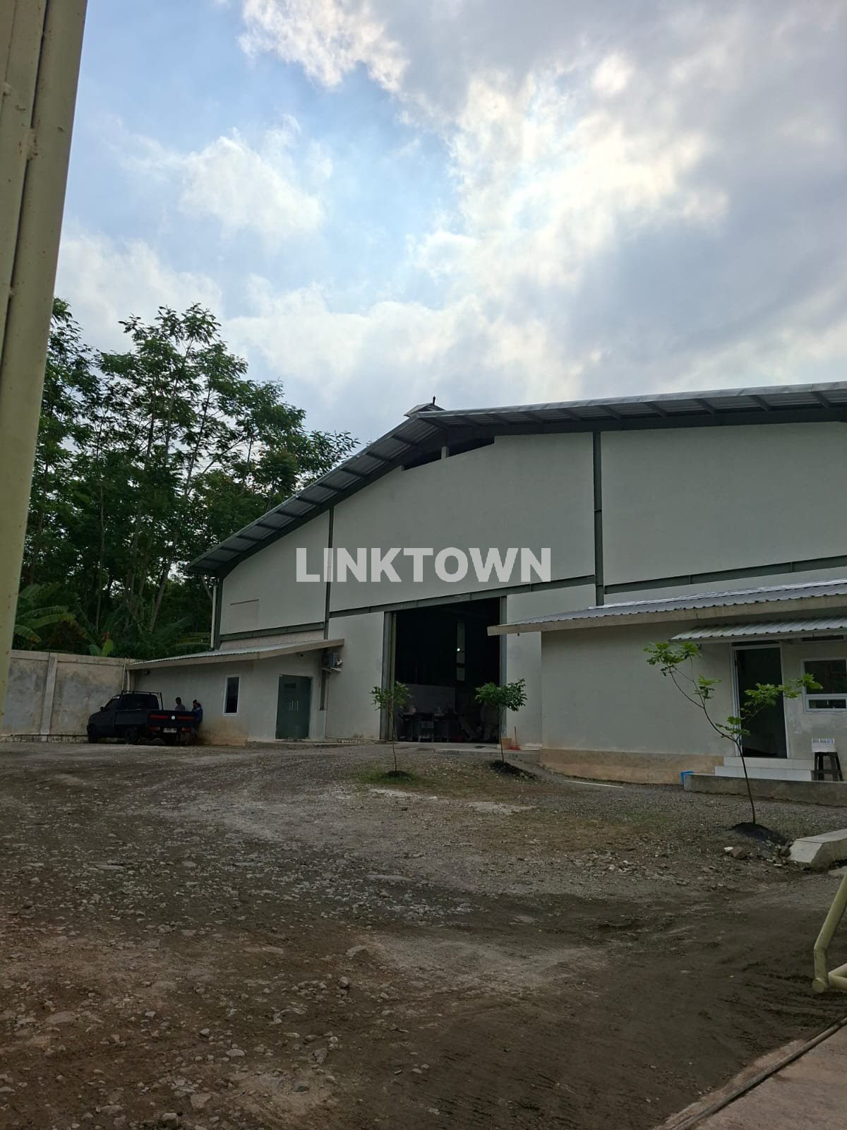 Gudang Komersial bisa untuk Industri di Jalan Noborejo Salatiga