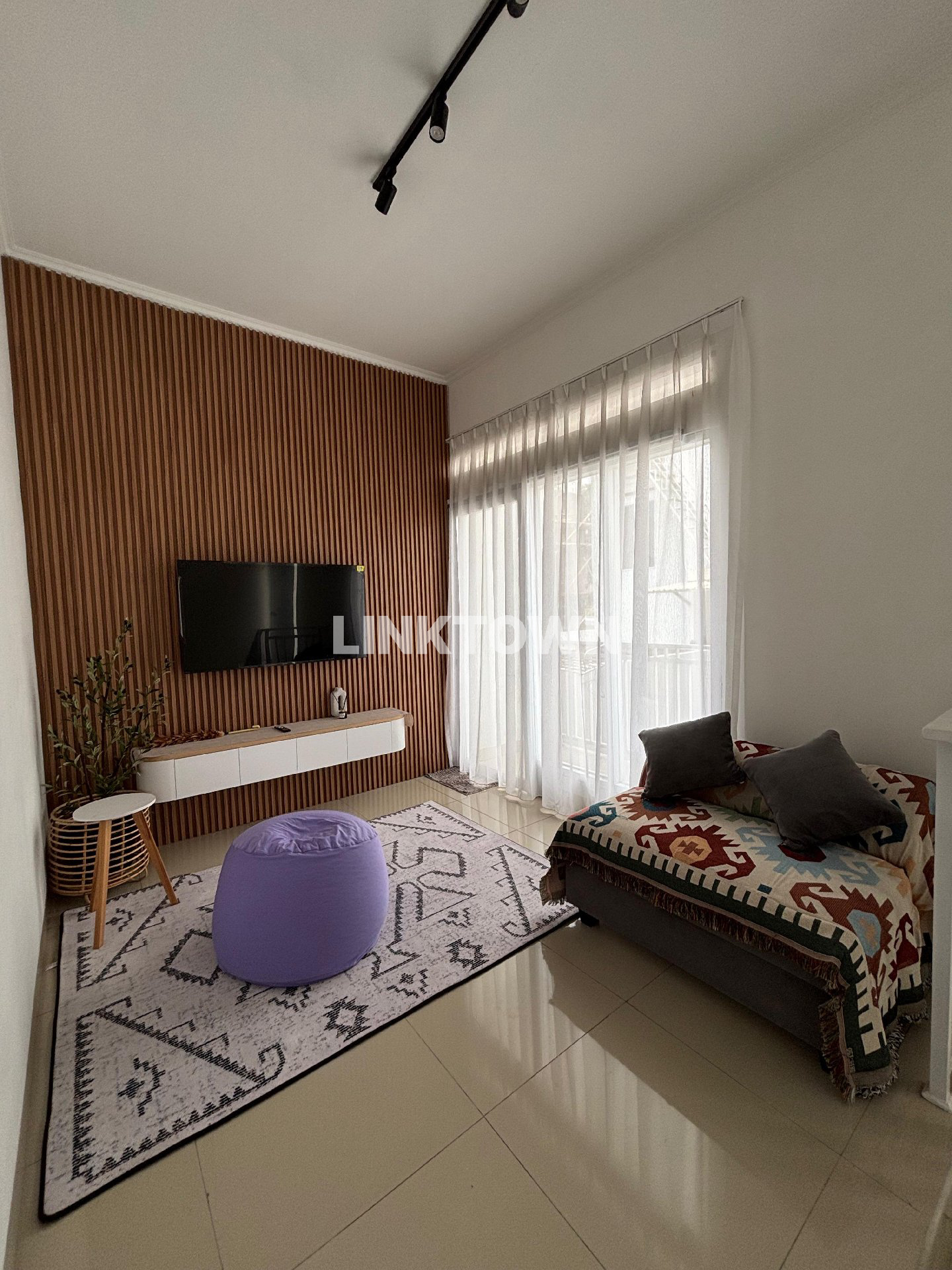 Good Deal!!! Jual Rumah Furnish 2Lantai Siap Huni di Grand Hill Bandung
