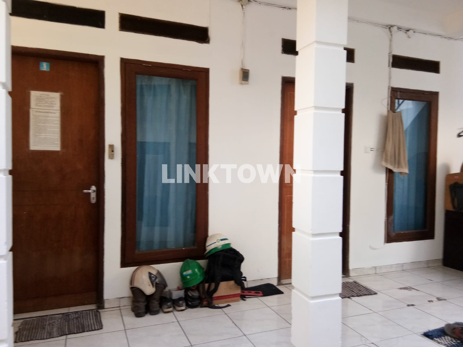 DIJUAL RUMAH KOST 14PINTU SIAP JALAN BEROPERASI