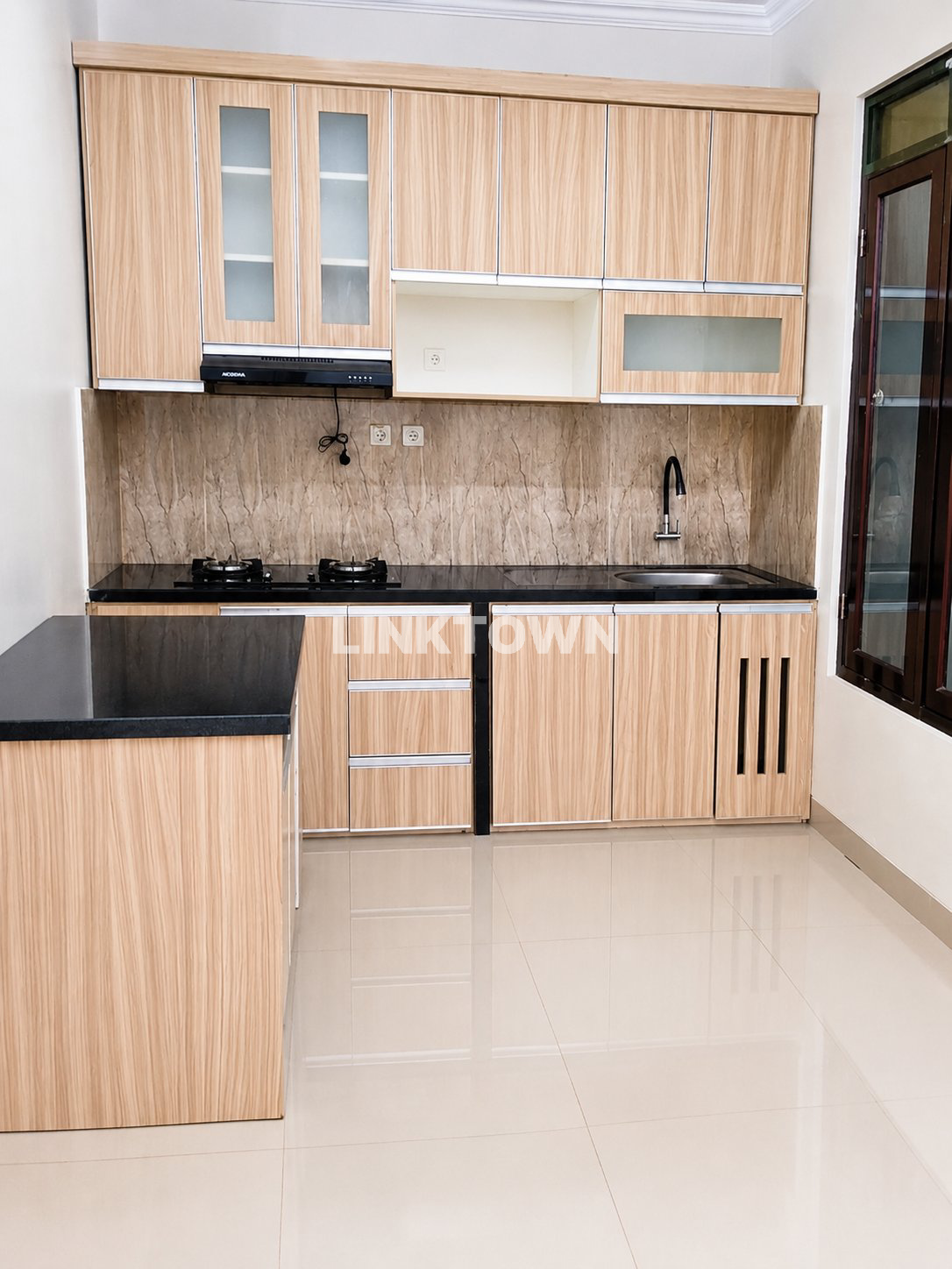 DIJUAL CEPAT RUMAH SIAP HUNI TOWNHOUSE JAGAKARSA JAKARTA SELATAN