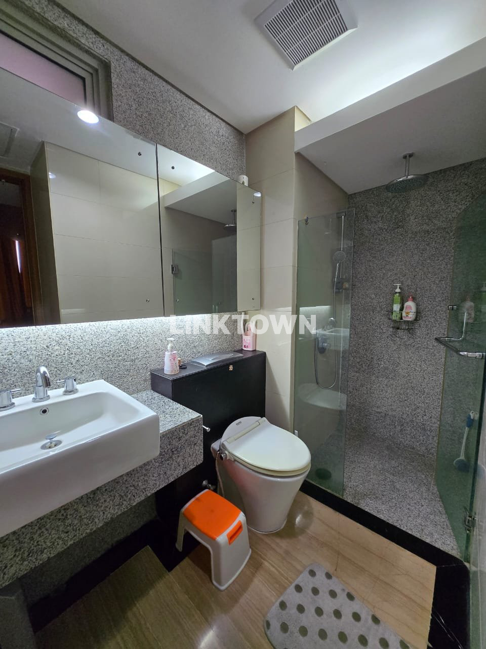 Apartement 2 Bedroom The Summit Siap Huni