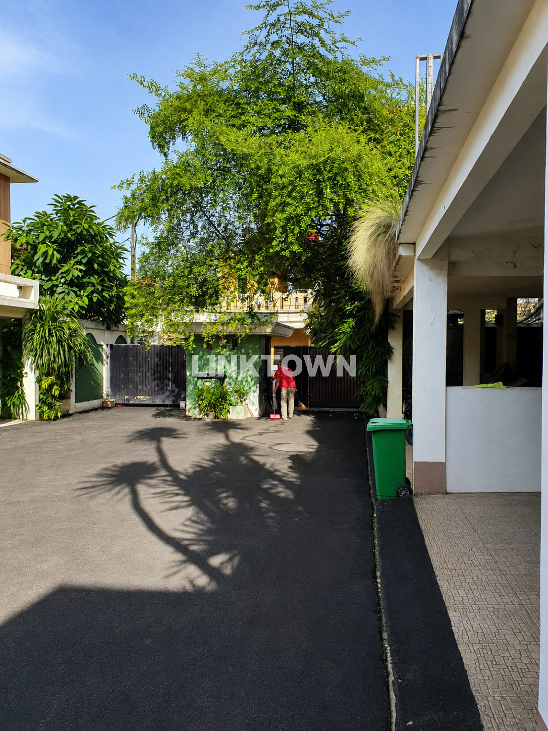 DIJUAL CEPAT TOWNHOUSE EKSKLUSIF CILANDAK JAKARTA SELATAN