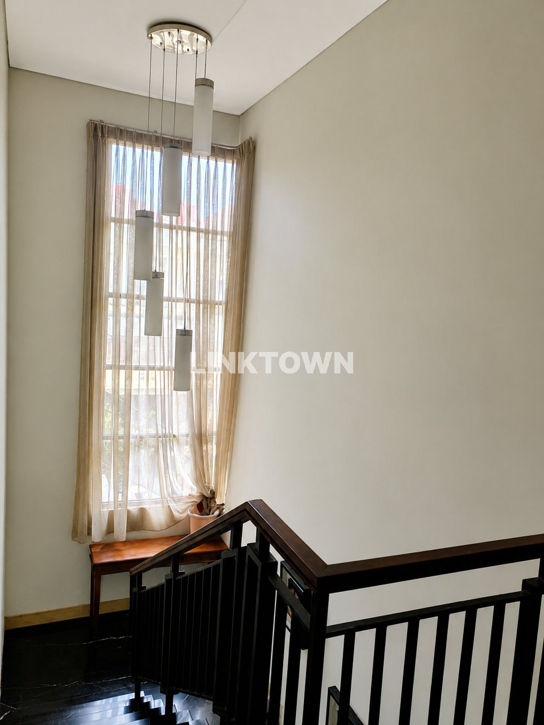 DIJUAL CEPAT TOWNHOUSE EKSKLUSIF CILANDAK JAKARTA SELATAN
