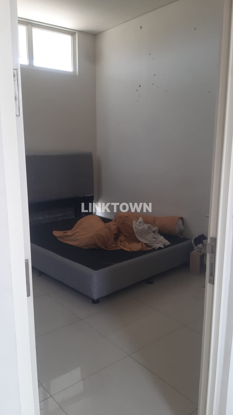 Dijual Cepat Rumah Hook Luas 231m² Siap Huni di Vasana Harapan Indah