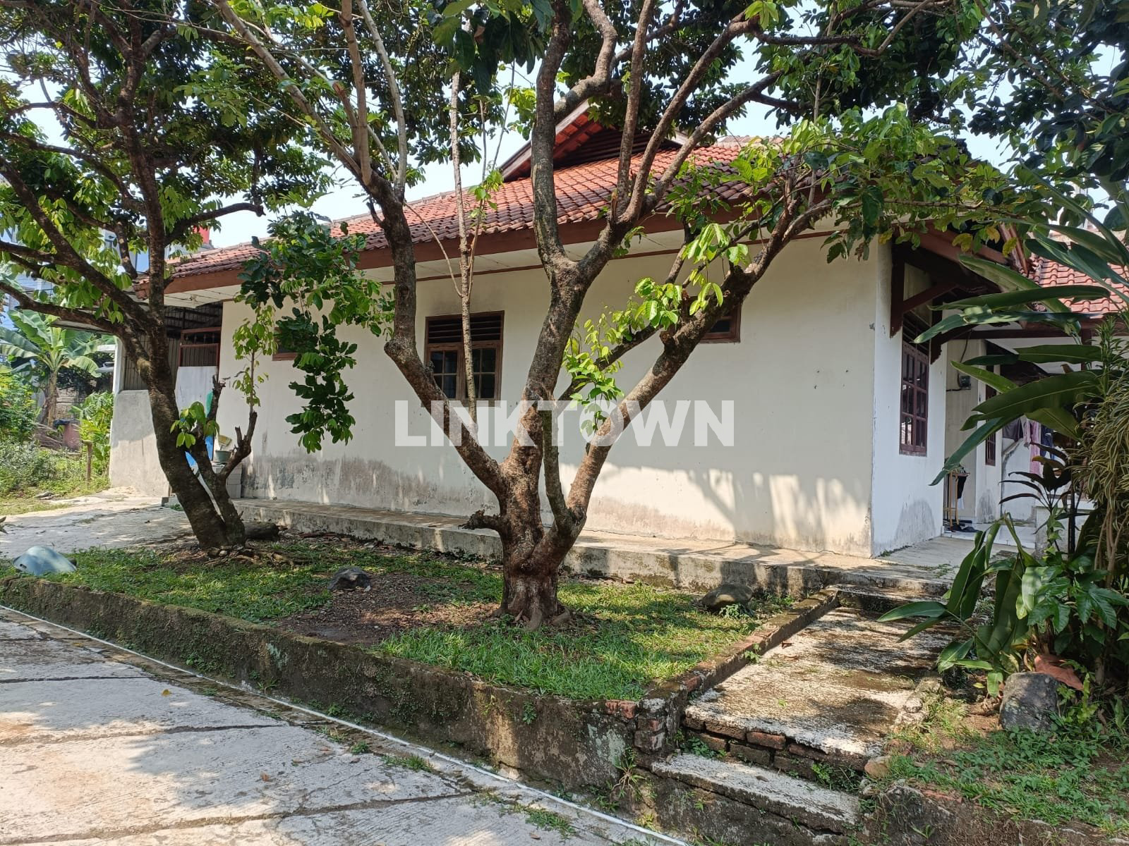 BEST PRICE!!! Jual Rumah Kost 25 Kamar Tidur dengan Luas Tanah 1000m² di Bogor