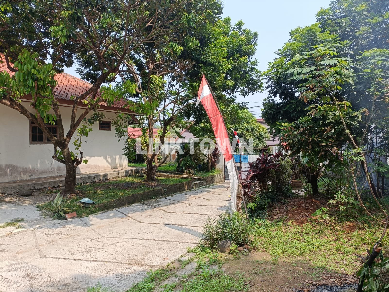 BEST PRICE!!! Jual Rumah Kost 25 Kamar Tidur dengan Luas Tanah 1000m² di Bogor