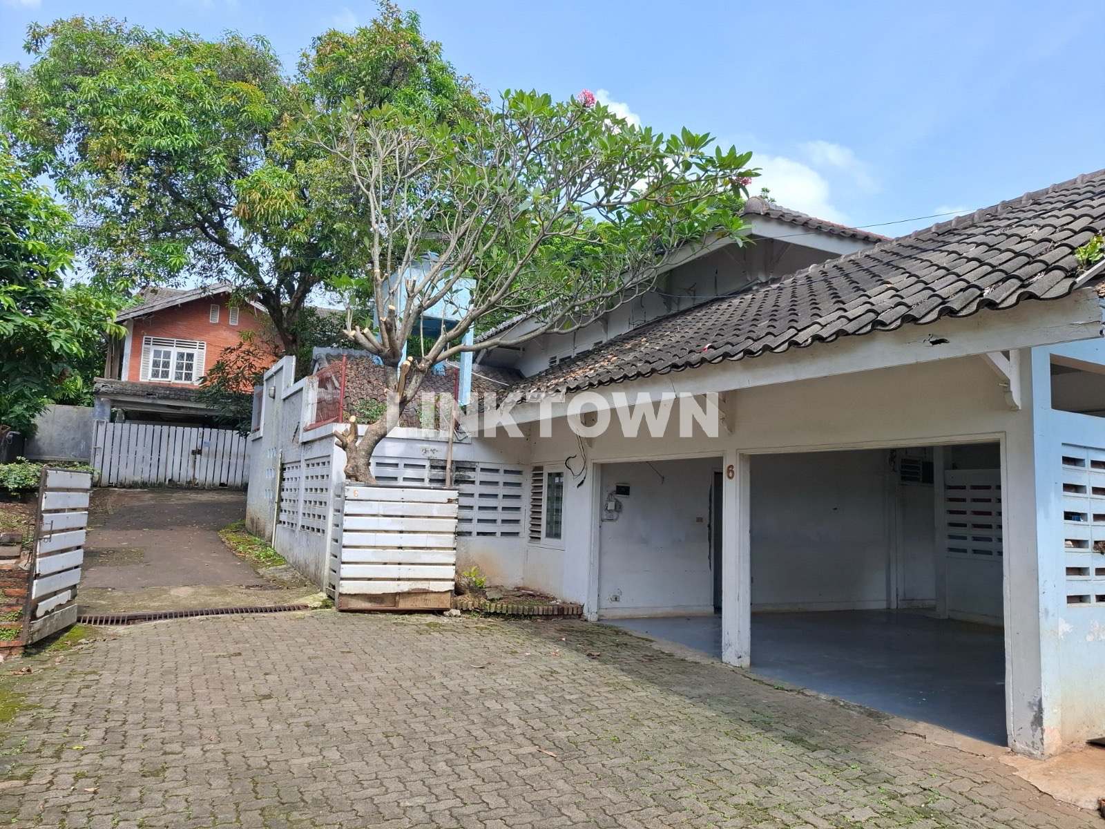 DIJUAL RUMAH CINERE - DEPOK DIJUAL RUMAH CINERE - DEPOK