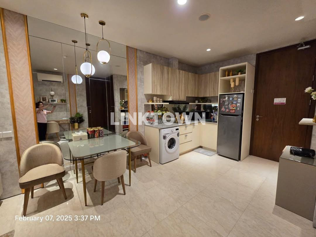 Furnished Apartemen 2 Br di Rosebay Graha Famili Surabaya Barat