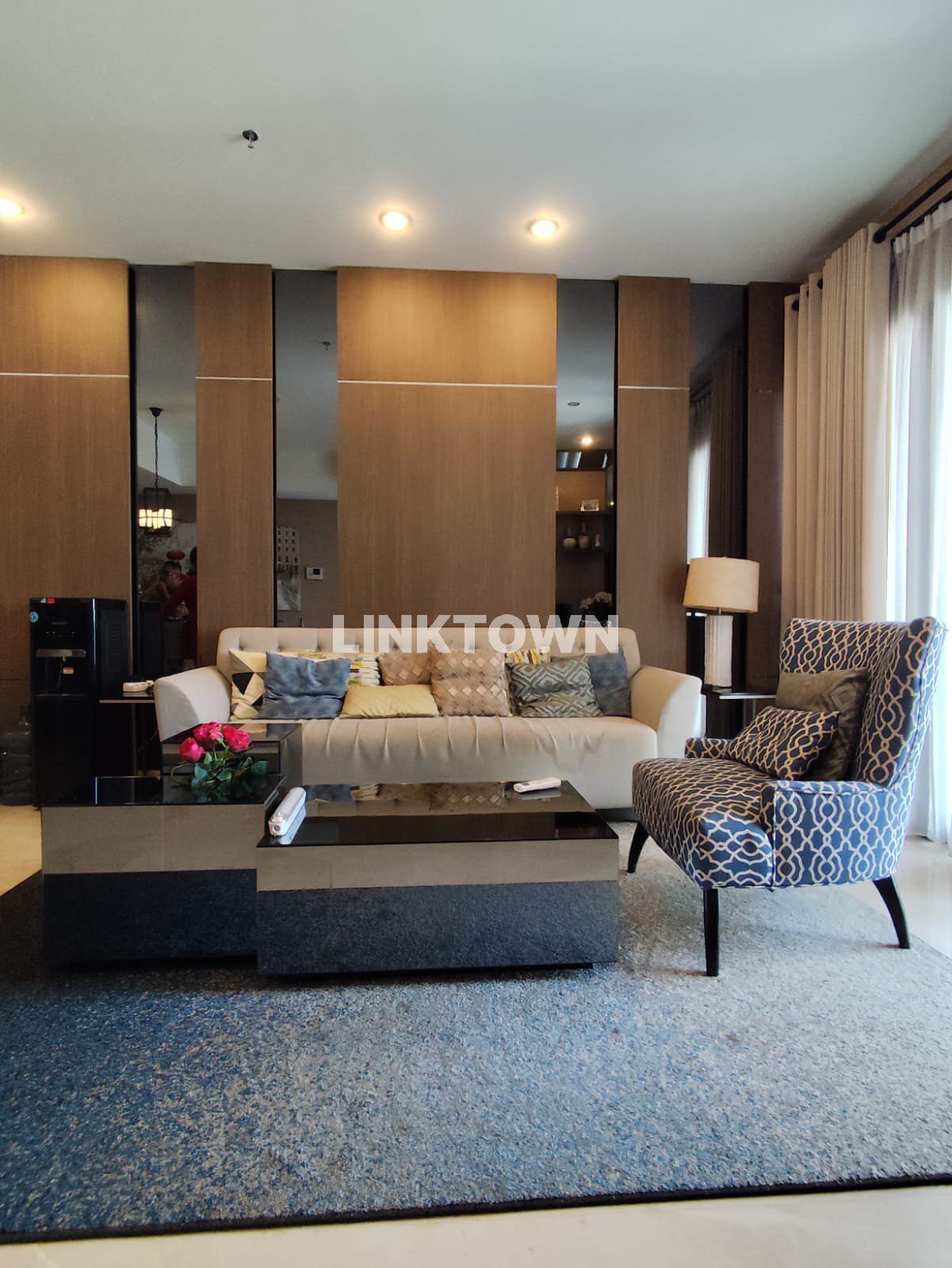 Disewakan Super Murah Apartemen The Peak Residence Disewakan Super Murah Apartemen The Peak Residence