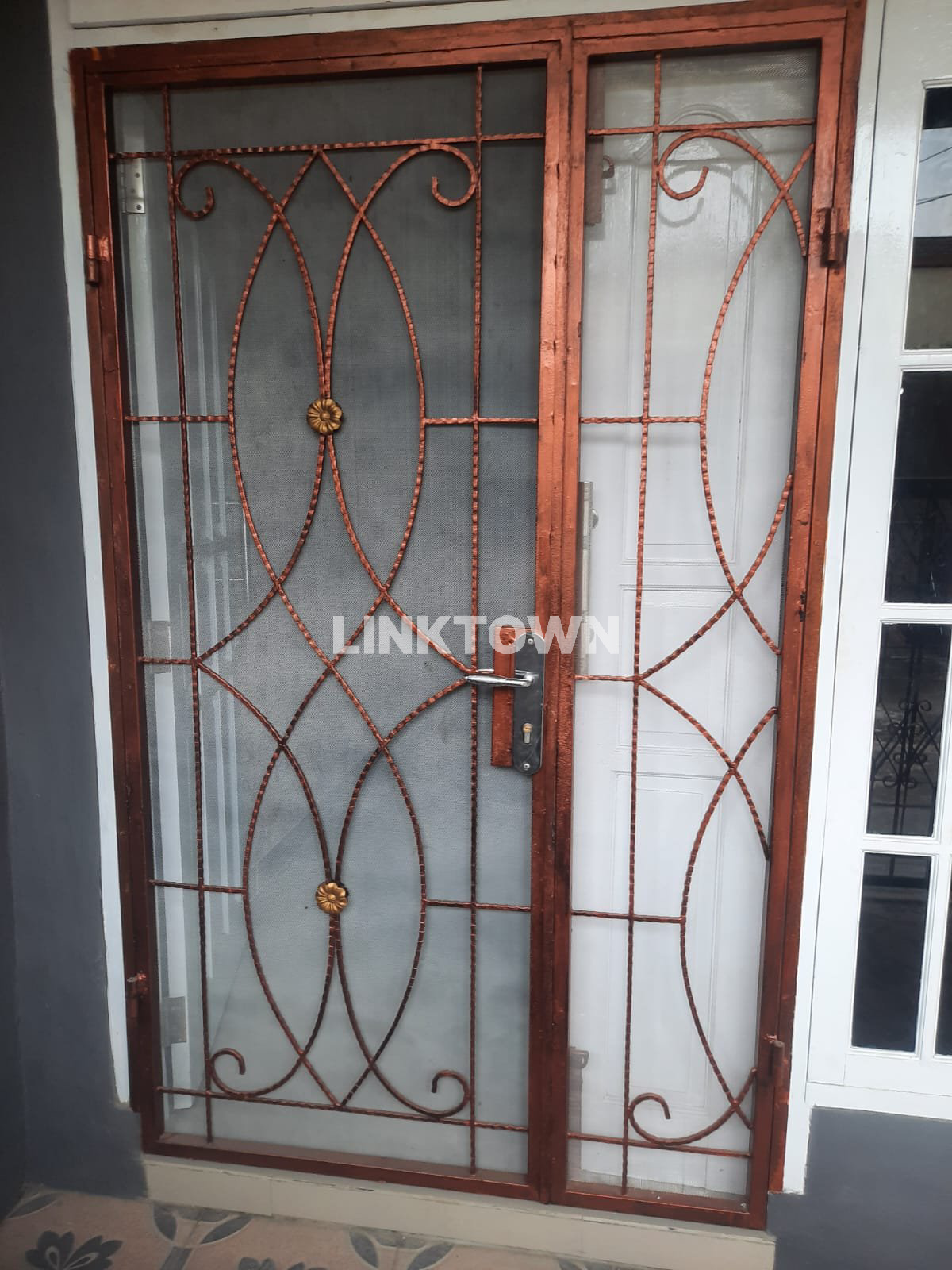 JUAL CEPAT RUMAH SIAP HUNI DI KOTA MANDIRI, HARAPAN INDAH BEKASI