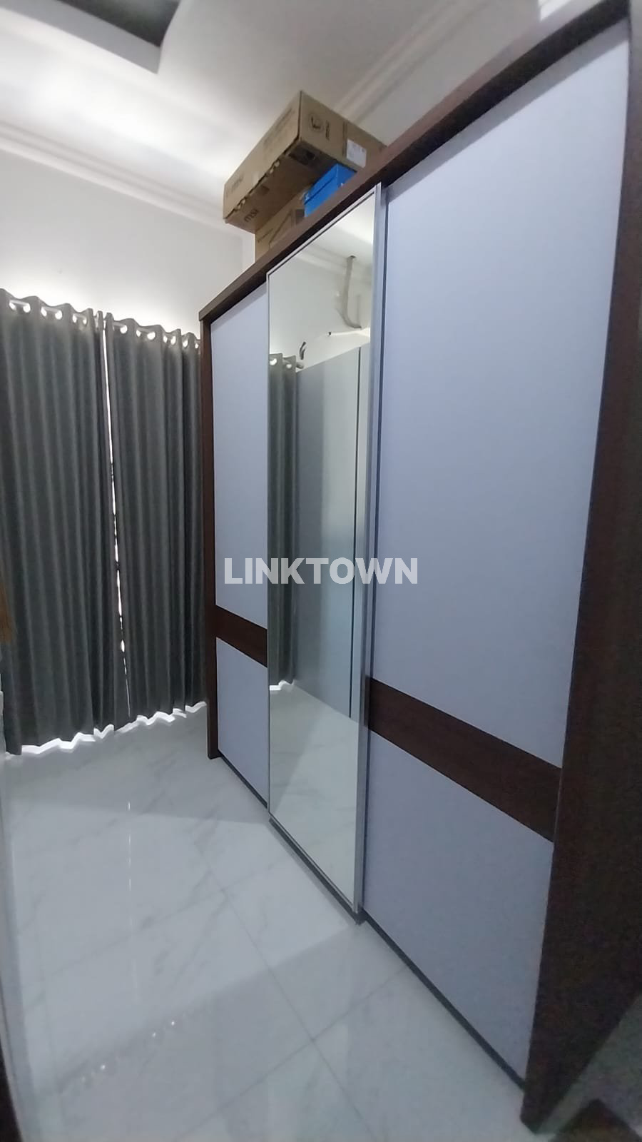 Hunian Modern Siap Huni Posisi Hook Strategis di Rungkut Surabaya