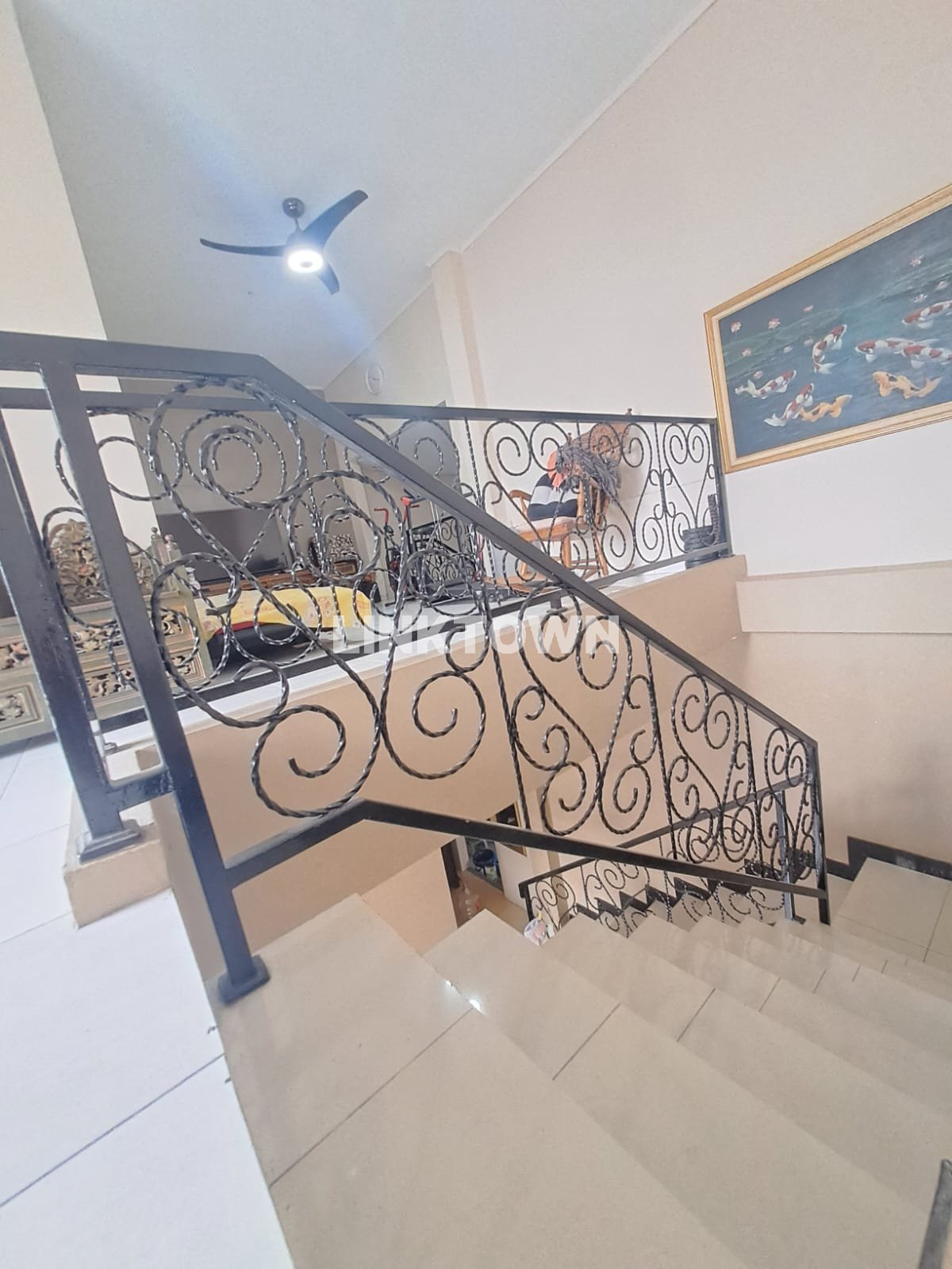 JUAL CEPAT RUMAH SIAP HUNI 2LANTAI HARAPAN INDAH