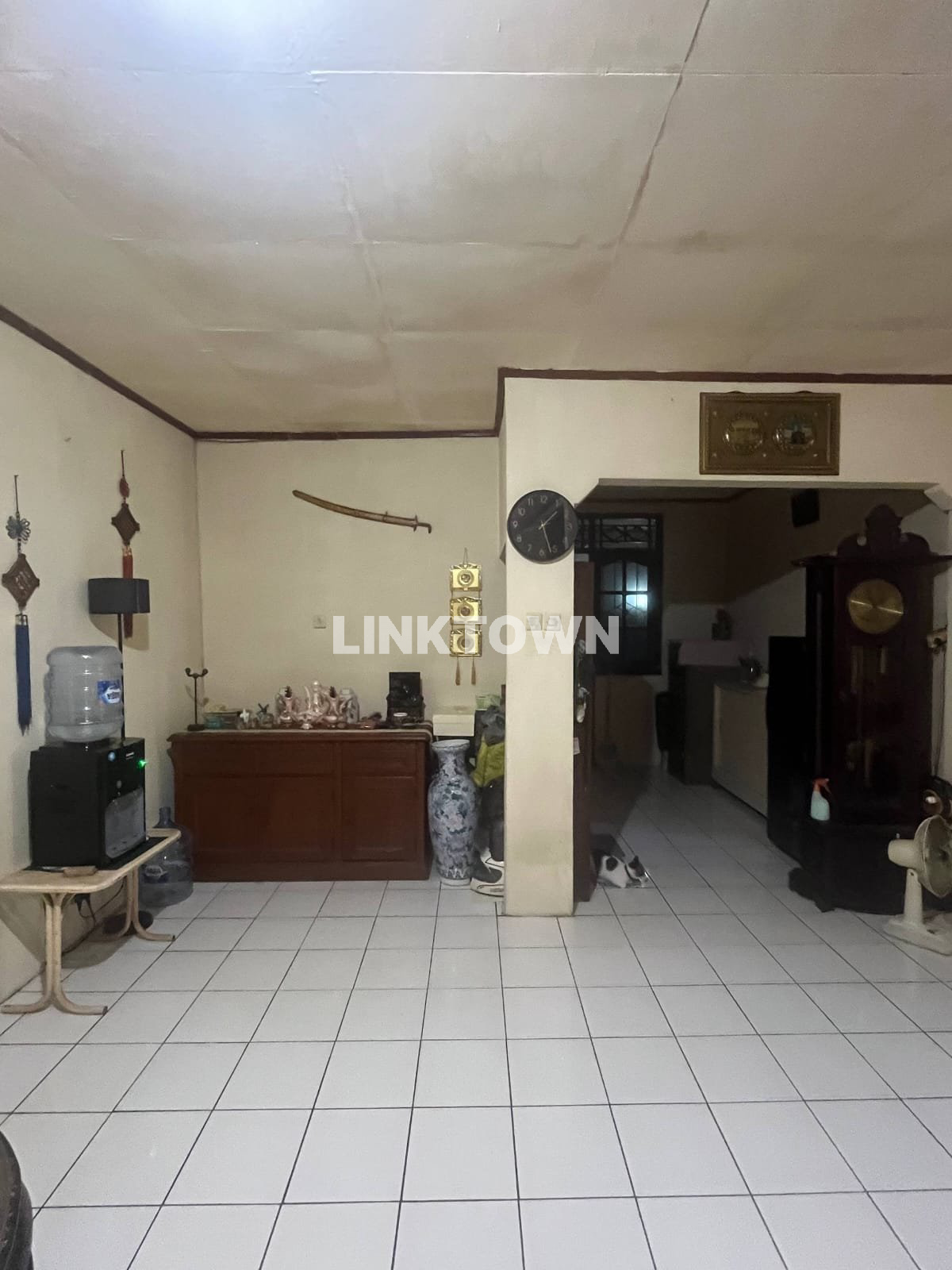 JUAL CEPAT RUMAH SIAP HUNI TENGAH KOTA CIPEDAK JAGAKARSA JAKARTA SELATAN