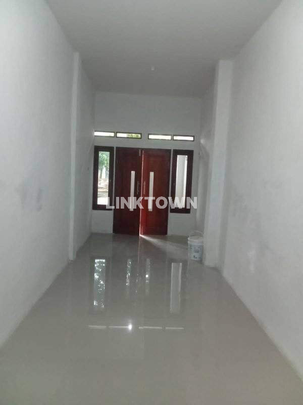 Dijual Rumah 2 Lantai 4 Kamar Tidur di Villa Mutiara Gading