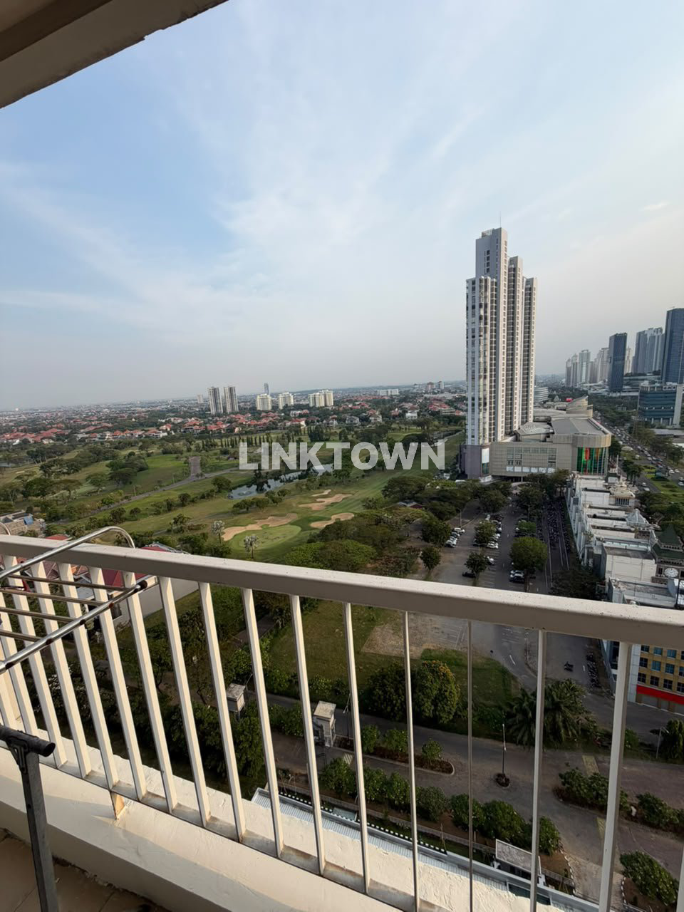 Dijual Apartemen Type Studio Puncak Bukit Golf Surabaya