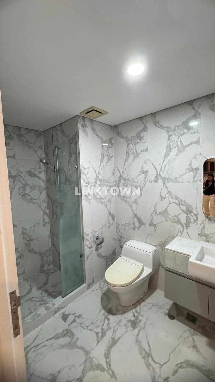 Apartemen 2 Br Furnish Mewah Siap Huni di Voila